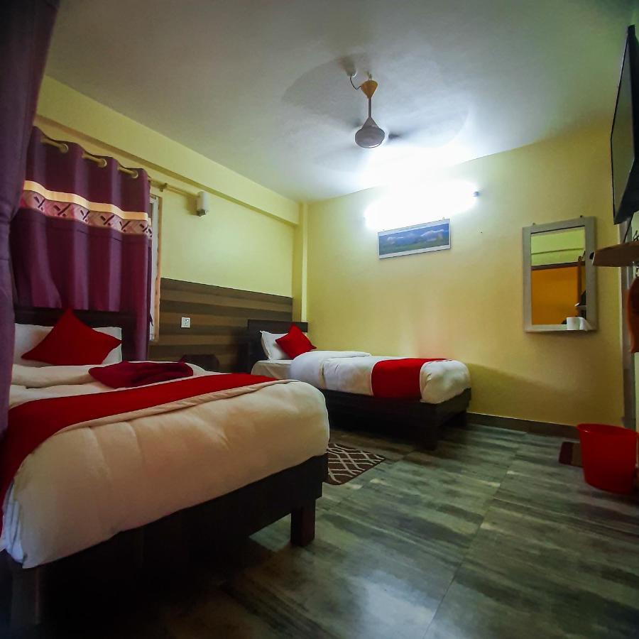 Hotel Elite Покхара Экстерьер фото